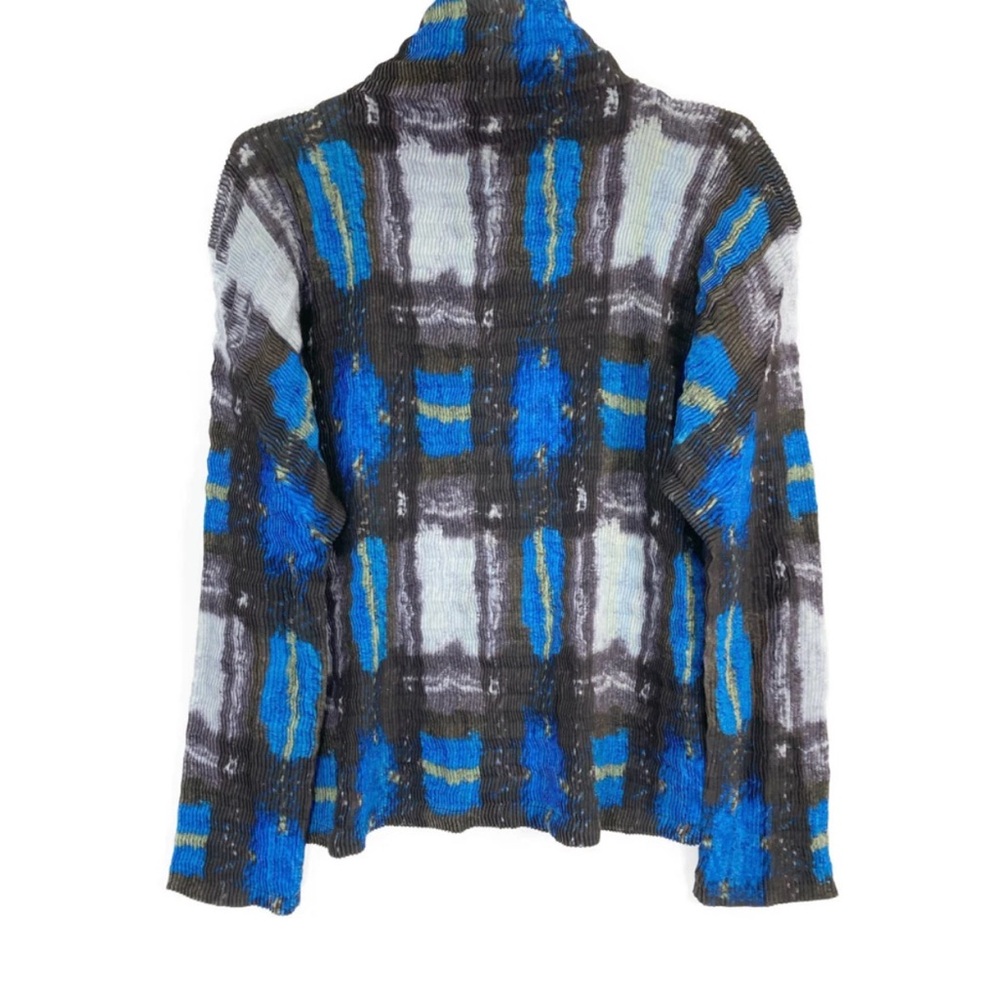 ISSEY Miyake Blue x Black button down